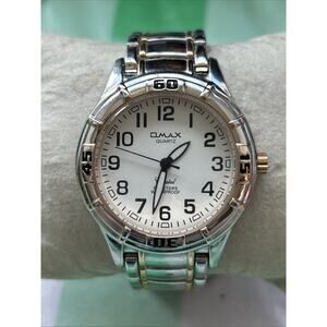 Omax Silver Tone Men’s Quartz Watch